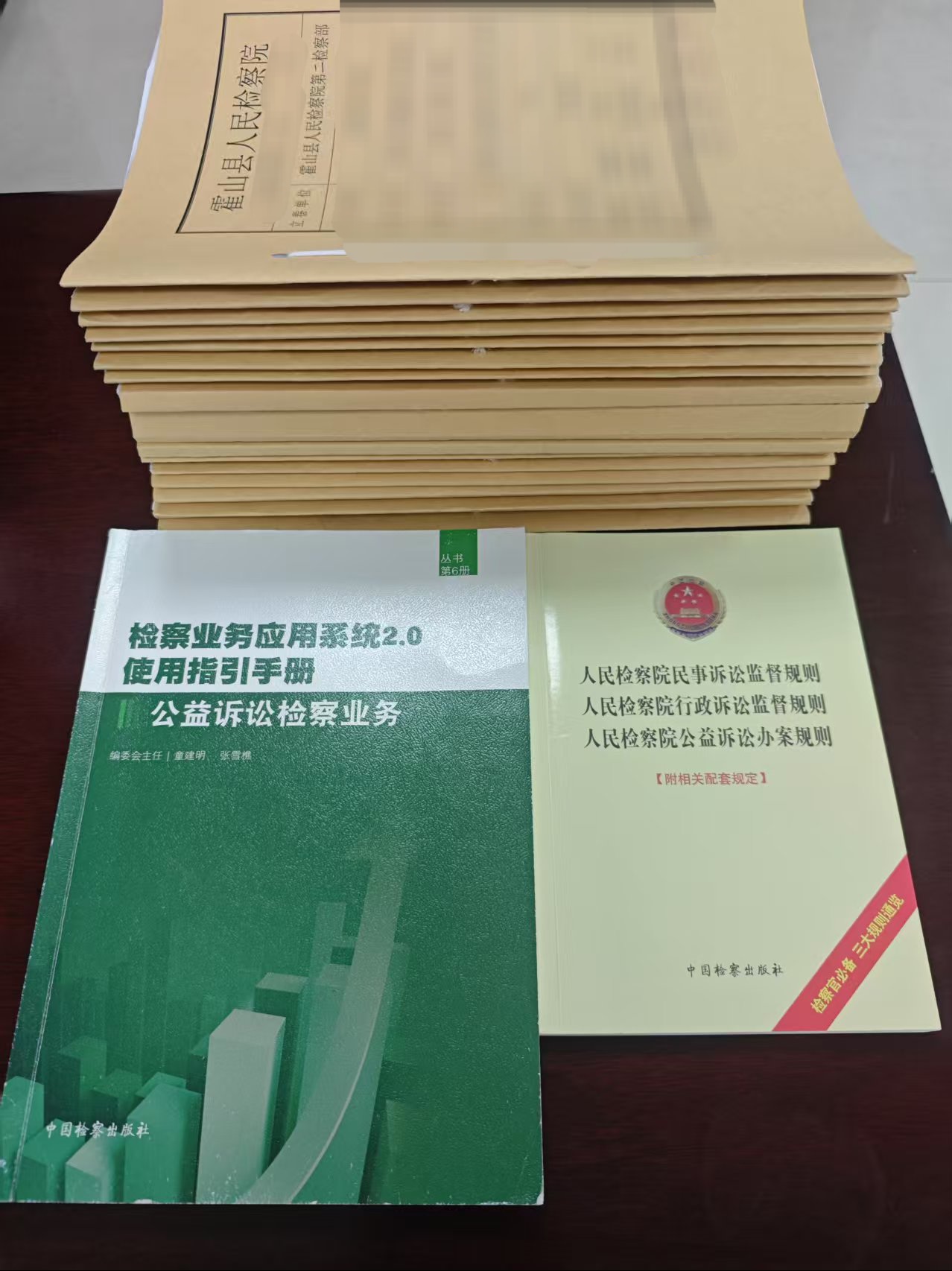 万丽君.jpg